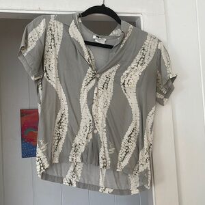 Vintage Mamo Howell shirt